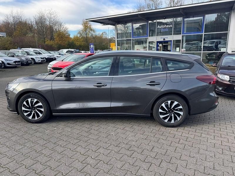 Gebraucht Ford Focus Style 120 PS (88 kW) 2022 Grau Kombi