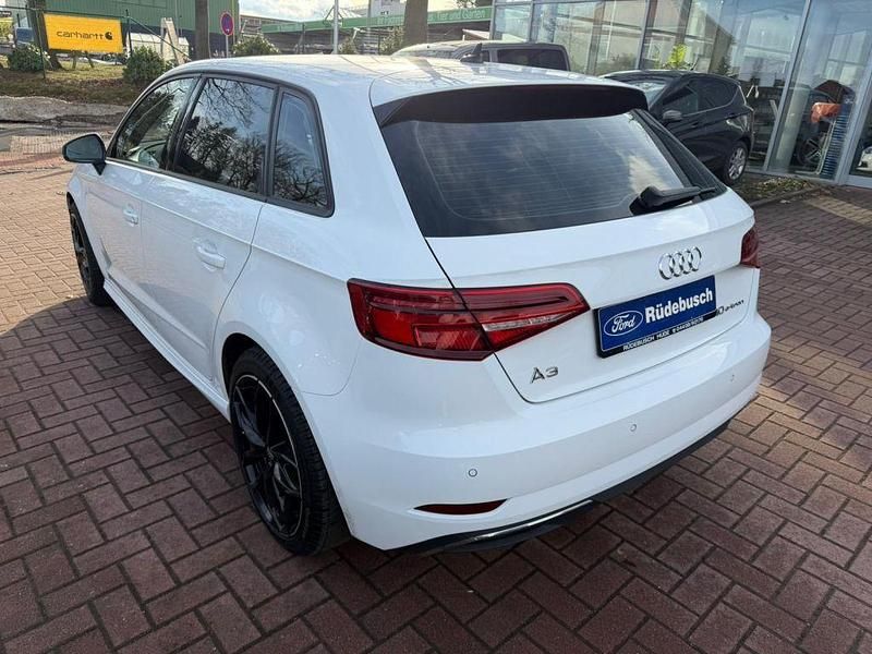 Gebraucht Audi A3 Sportback e-tron 204 PS (150 kW) 2020 Weiß Kleinwagen