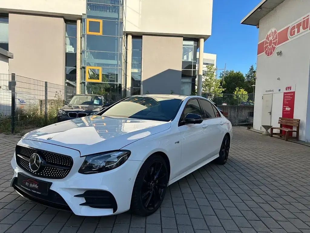 Gebraucht Mercedes E43 AMG AMG 401 PS (294 kW) 2018 Weiß Limousine