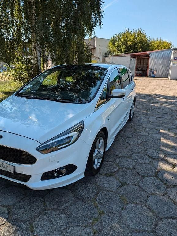 Gebraucht Ford S-MAX ST-Line 150 PS (110 kW) 2017 Weiß Van / Kleinbus