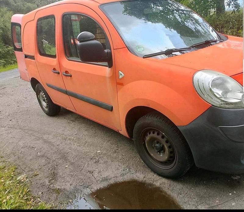Orange Gebraucht 2010 Renault Kangoo Van / Kleinbus | 1.890 € (Fairer Preis) - Bild 1/4