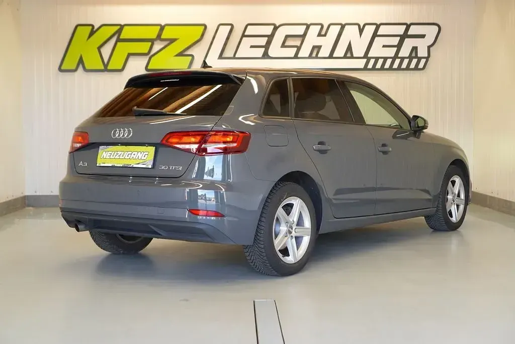 Brugt Audi A3 116 HK (85 kW) 2019 Grå Sedan