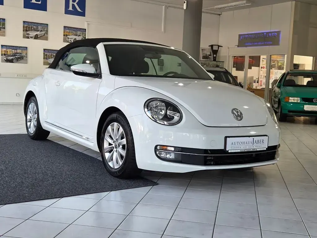 Gebraucht VW Beetle Design 139 PS (102 kW) 2015 Weiß Kleinwagen