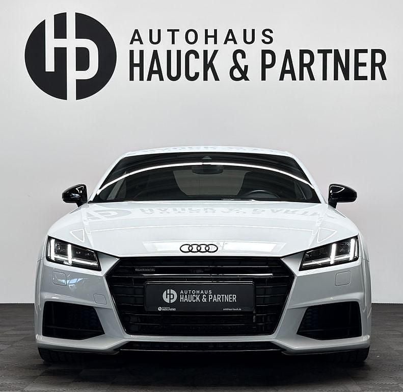 Second-hand Audi TT Competition 230 CP (169 kW) 2018 Alb Coupe