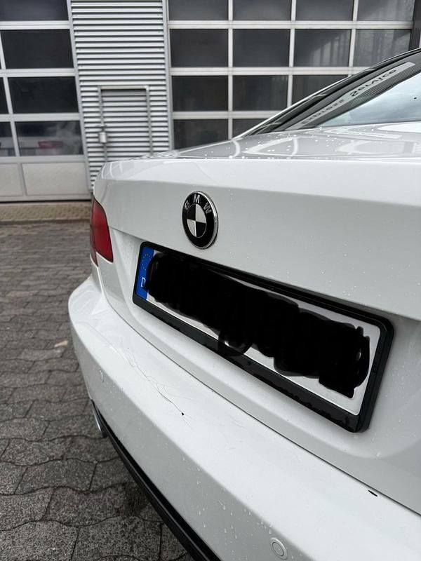 Gebraucht BMW 320 177 PS (130 kW) 2009 Weiß Coupé