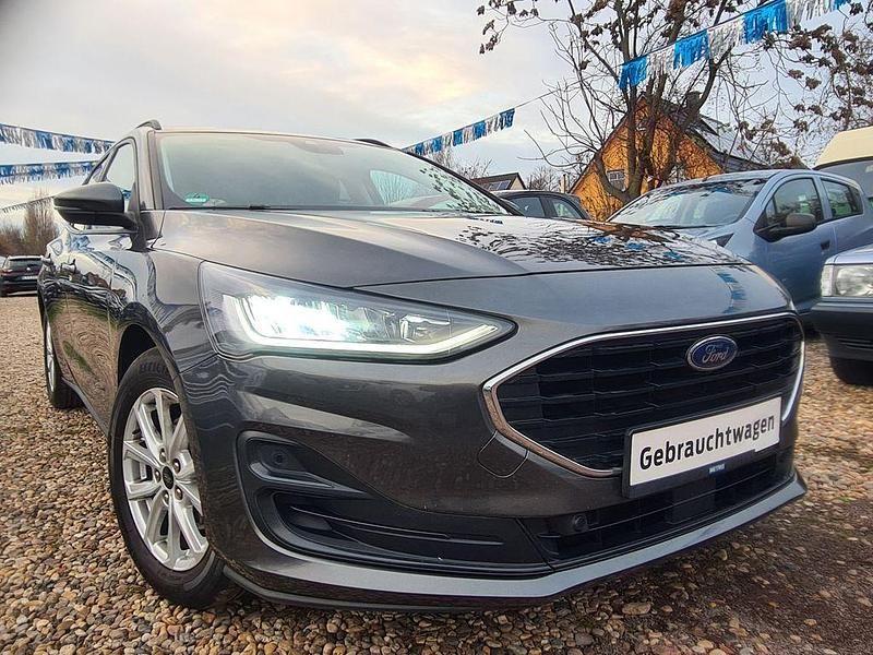 Gebraucht Ford Focus 120 PS (88 kW) 2022 Grau Kombi