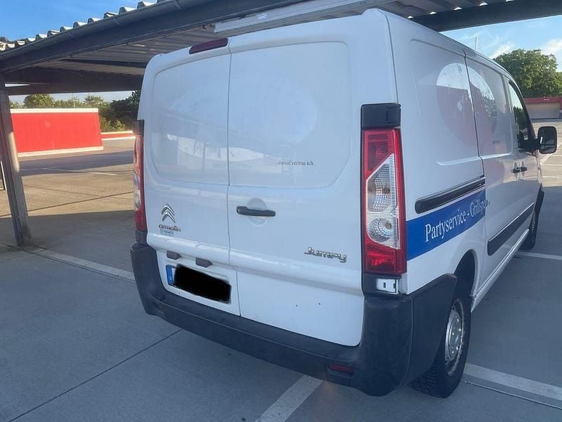 Gebraucht Citroën Jumpy 90 PS (66 kW) 2013 Weiß Van / Kleinbus
