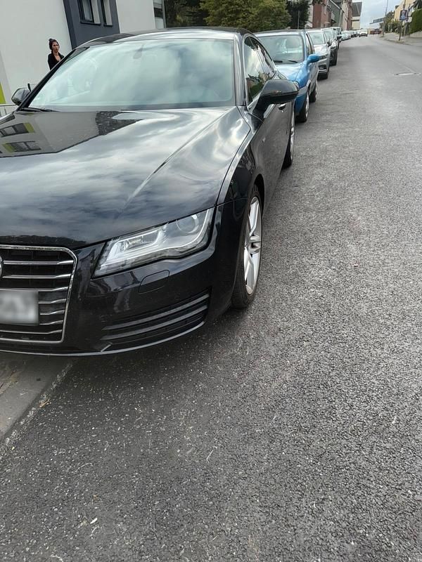 Second-hand Audi A7 245 CP (180 kW) 2011 Negru Hatchback