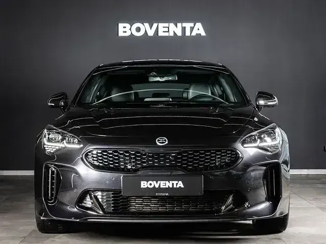 Gebraucht Kia Stinger GT 370 PS (272 kW) 2019 (p2m) pantera metal metallic Kleinwagen
