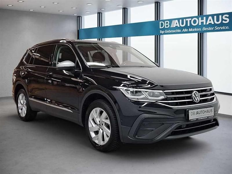 Gebraucht VW Tiguan Allspace 200 PS (147 kW) 2024 Schwarz SUV