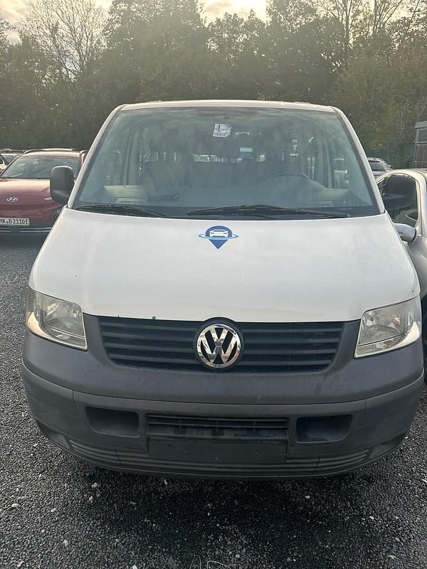 Weiß Gebraucht 2009 VW T5 Van | 7.500 € - Bild 1/4