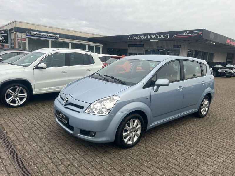 Blau Gebraucht 2006 Toyota Corolla Verso Executive Van / Kleinbus | 7.700 € (Teuer) - Bild 1/2
