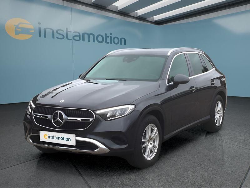 Gebraucht Mercedes GLC220 197 PS (144 kW) 2024 Grau SUV