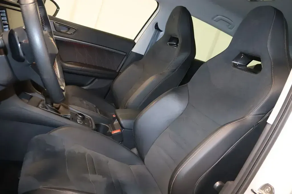 Gebraucht Cupra Ateca 150 PS (110 kW) 2024 Weiß SUV
