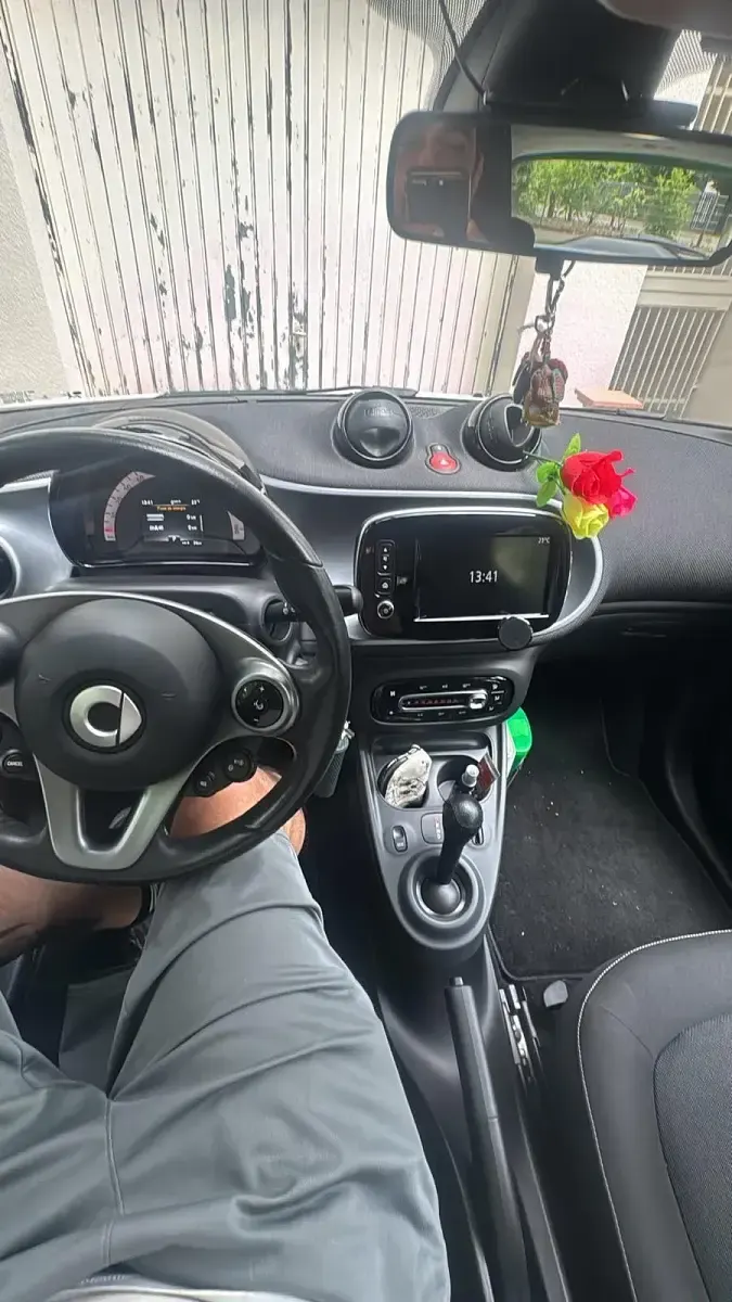 Gebraucht Smart ForFour Electric Drive 60 kW (82 PS) 2017 Weiß Kleinwagen