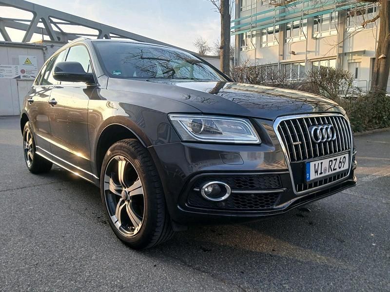 Gebraucht Audi Q5 S-Line 225 PS (165 kW) 2015 Grau SUV