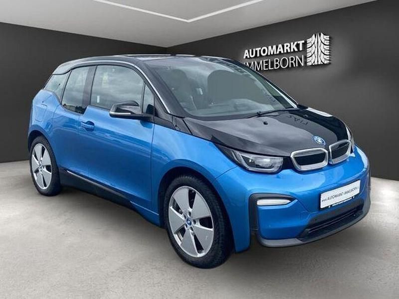 Blau protonic blue m. frozen g metallic Gebraucht 2018 BMW i3 Comfort Edition Kleinwagen | 15.880 € (Fairer Preis) - Bild 1/4