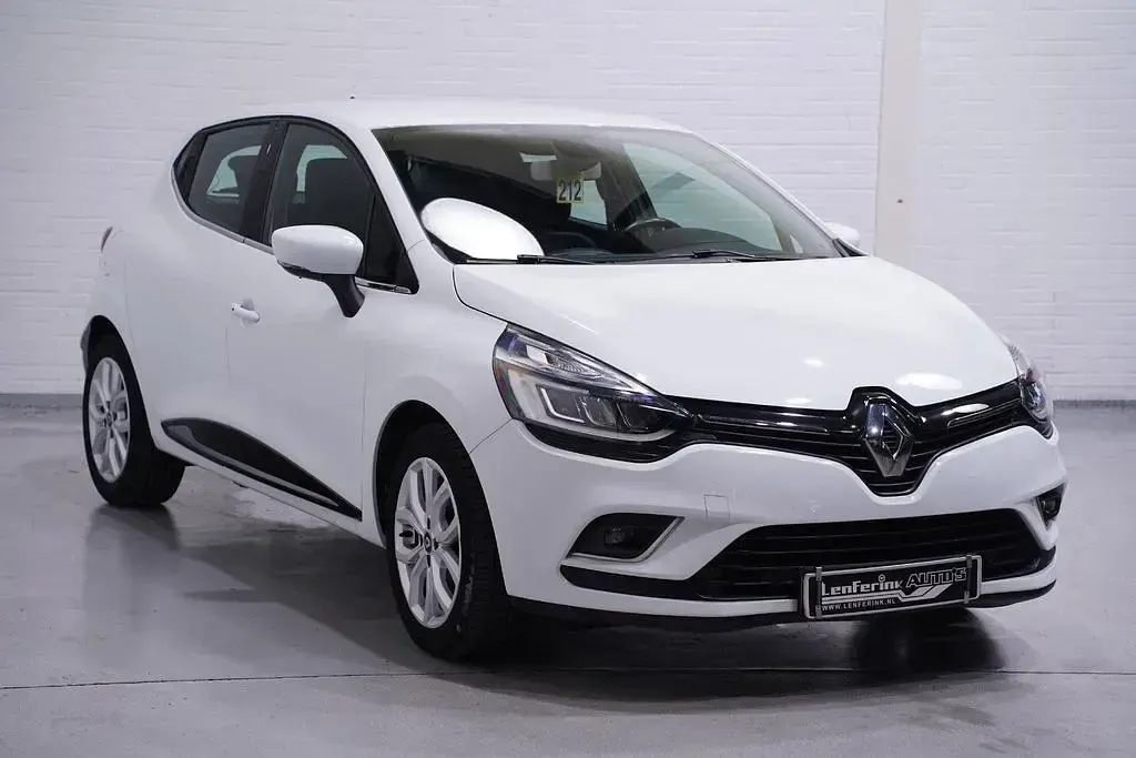 Gebraucht Renault Clio Intens 90 PS (66 kW) 2019 Weiß Limousine