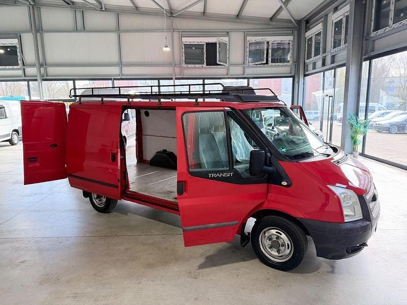 Gebraucht Ford Transit 101 PS (74 kW) 2012 Rot Van / Kleinbus