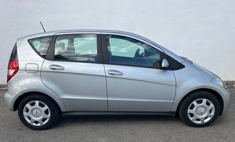 Gebraucht Mercedes A180 109 PS (80 kW) 2008 Unbekannt Limousine