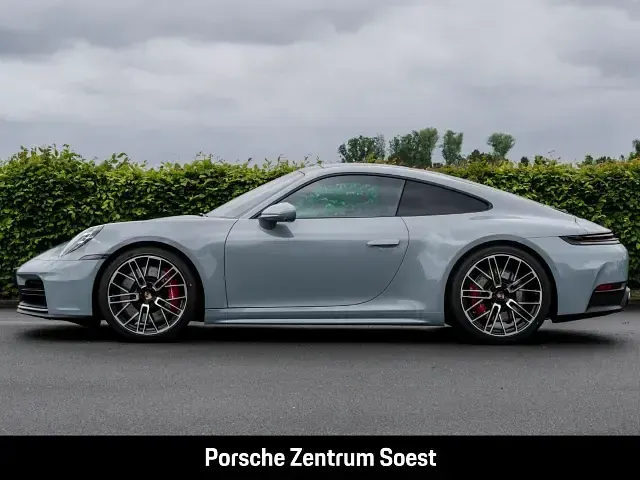 Neu Porsche 911 Carrera S 480 PS (353 kW) 2026 Shadegreenmetallic (gruen) Coupé
