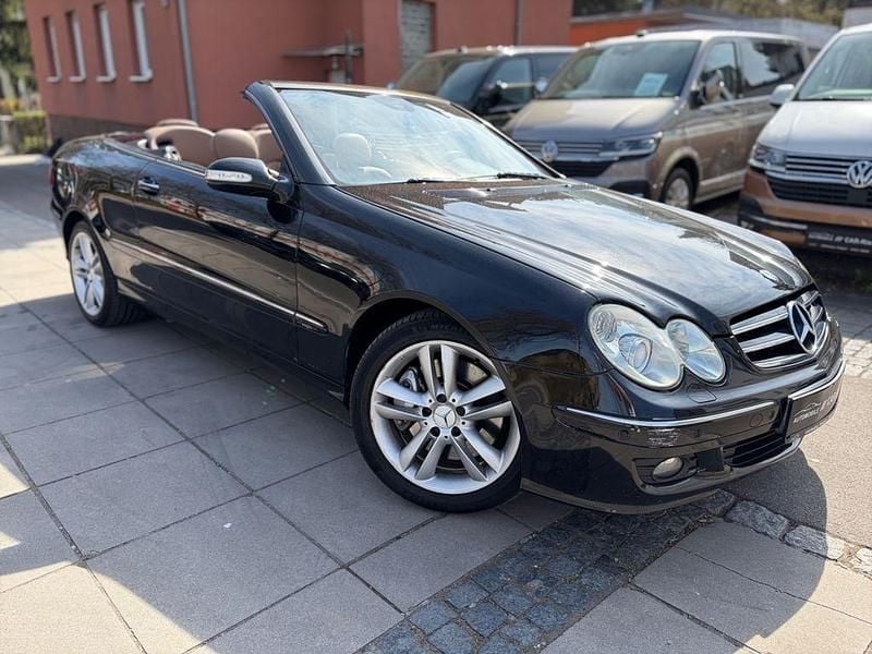 Gebraucht Mercedes CLK320 224 PS (164 kW) 2007 Schwarz Cabrio