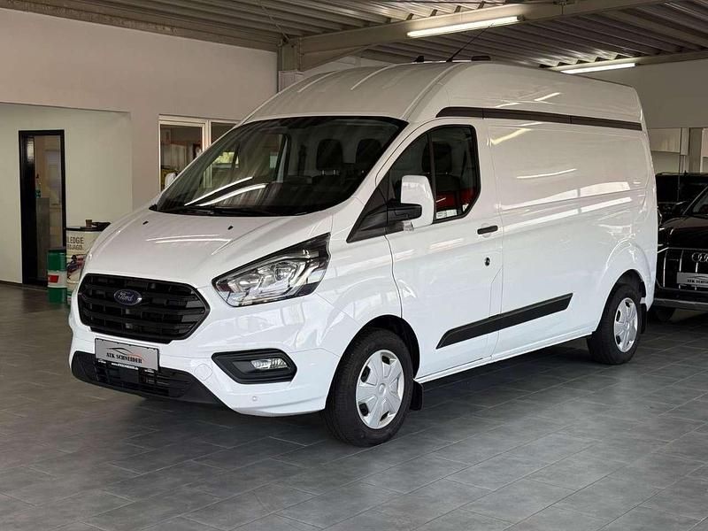 Gebraucht Ford Transit Custom 131 PS (96 kW) 2022 Weiß Van / Kleinbus