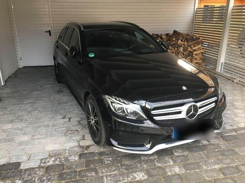 Gebraucht Mercedes C250 AMG line 204 PS (150 kW) 2015 Schwarz Kombi
