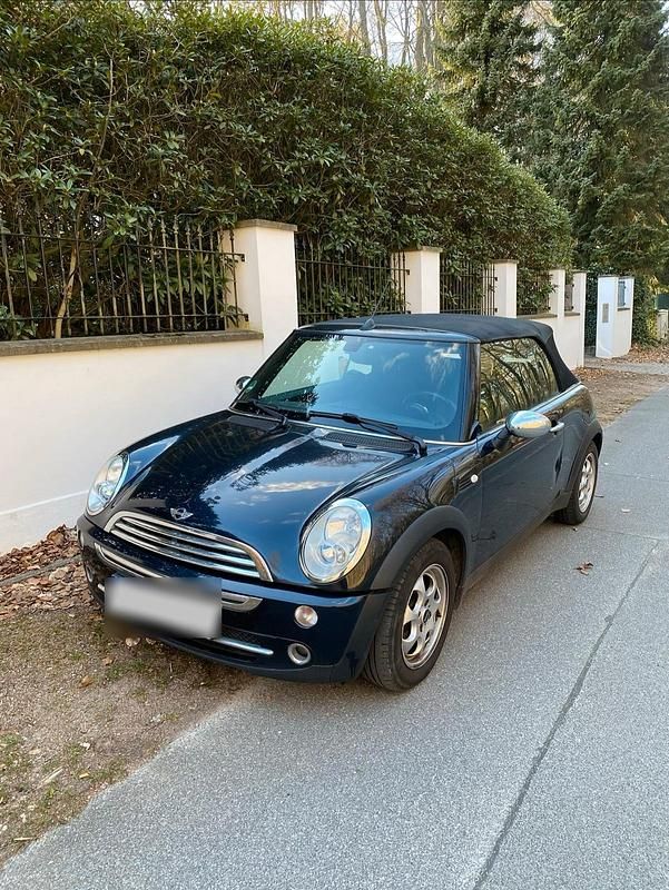 Usado Mini Cooper Cabriolet 90 HP (66 kW) 2006 Preto Cabrios