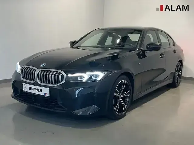 Gebraucht BMW 320 M Sport 190 PS (139 kW) 2024 Saphirschwarz Limousine