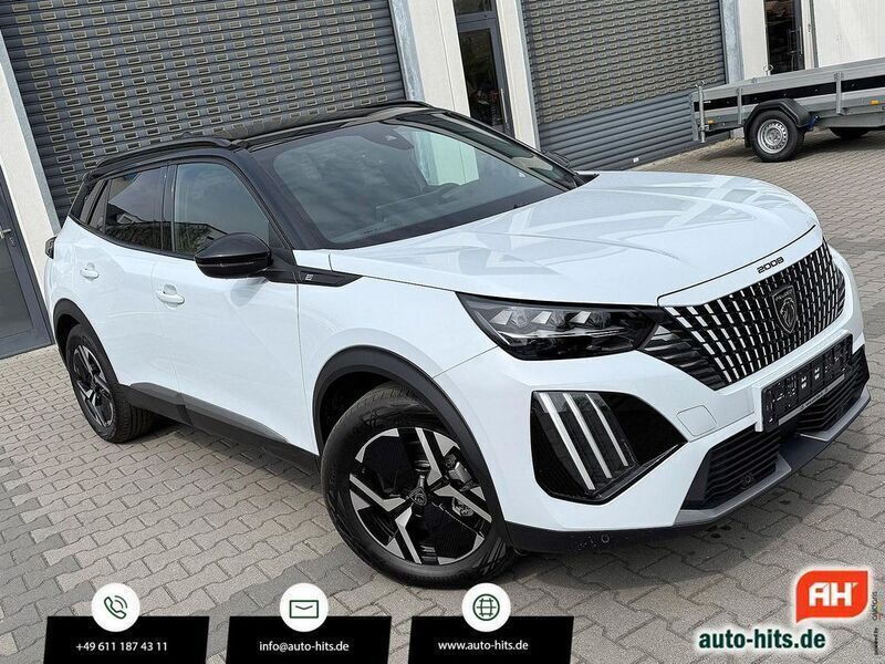 Okenite weiß Neu 2024 Peugeot e-2008 GT SUV | 30.990 € - Bild 1/4