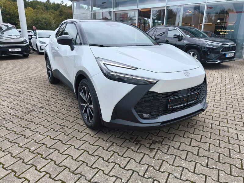 Platinumweiss Neu 2025 Toyota C-HR SUV | 40.900 € - Bild 1/4