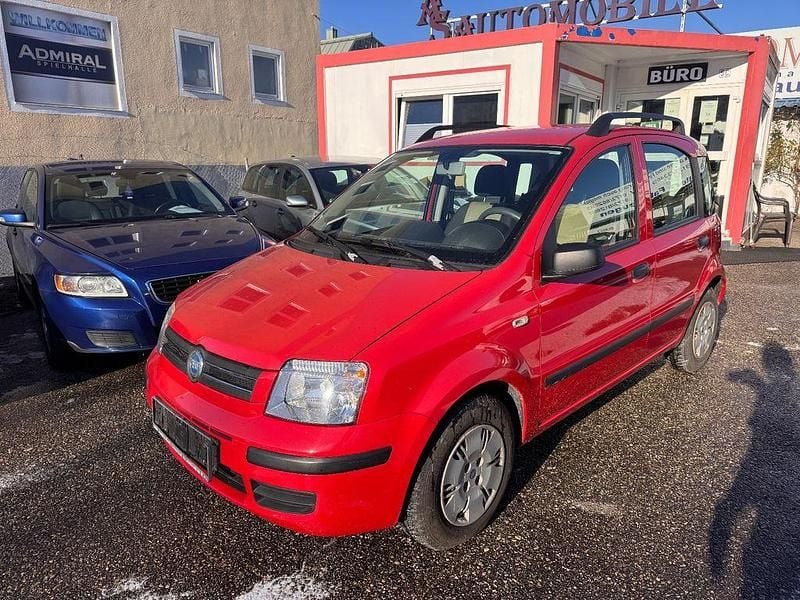 Rot Gebraucht 2007 Fiat Panda Dynamic Limousine | 2.500 € (Fairer Preis) - Bild 1/4