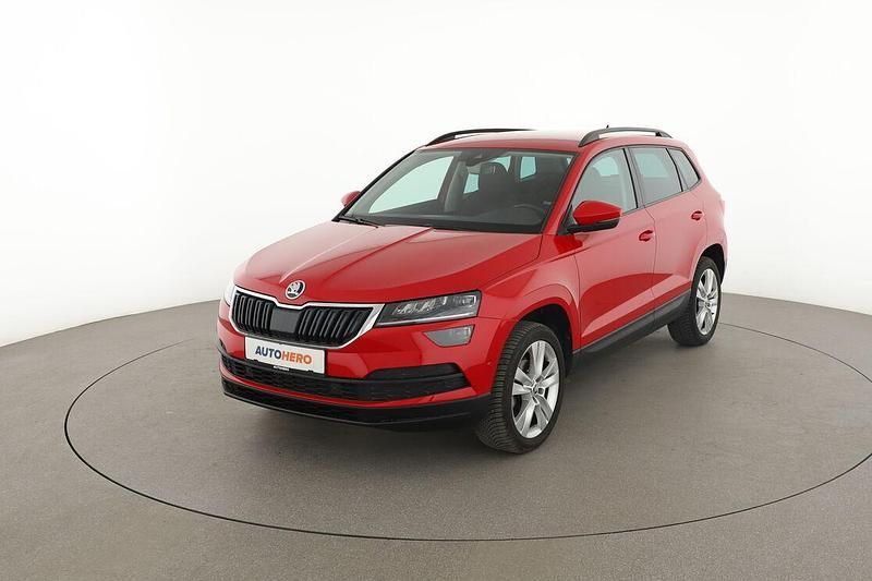 Rot Gebraucht 2019 Skoda Karoq Style SUV | 21.700 € (Guter Preis) - Bild 1/3
