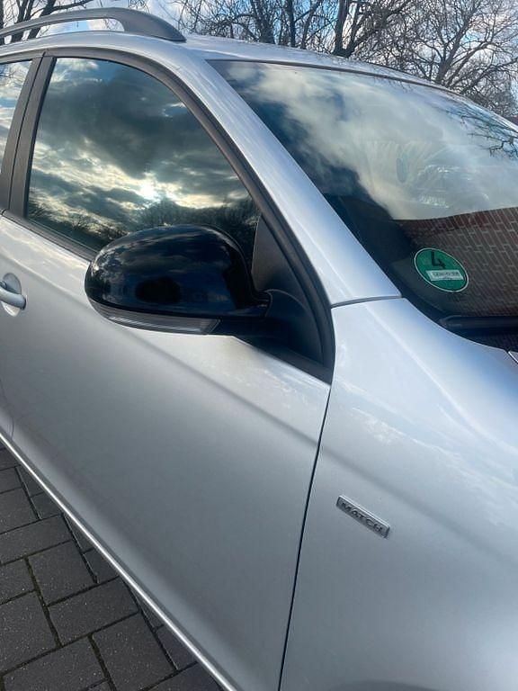 Gebraucht VW Golf VI Match 105 PS (77 kW) 2013 Grau Kleinwagen