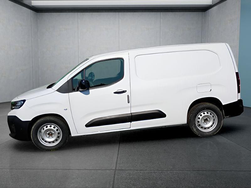 Gebraucht Peugeot Partner 102 PS (75 kW) 2025 Weiß Van / Kleinbus
