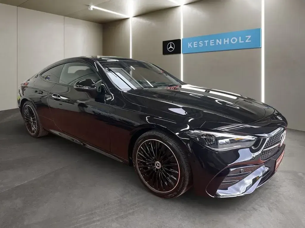 Gebraucht Mercedes CLE200 AMG 204 PS (150 kW) 2025 Schwarz Coupé