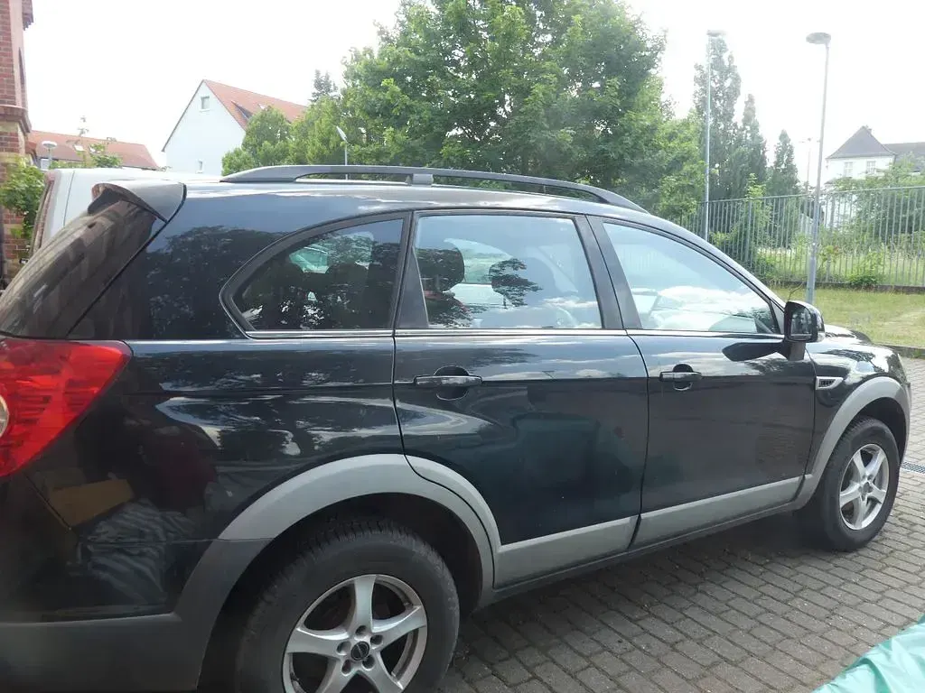 Gebraucht Chevrolet Captiva LT 163 PS (119 kW) 2011 Grau SUV