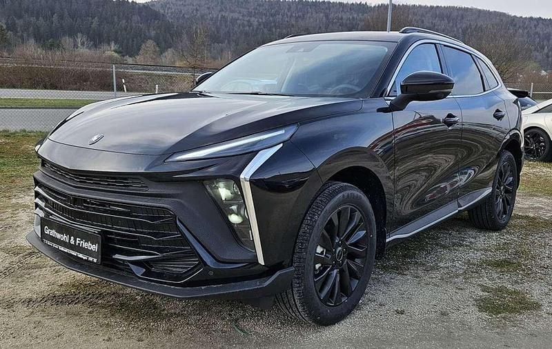 Neu DFSK Forthing 5 163 PS (119 kW) 2025 Panther/tourblack SUV