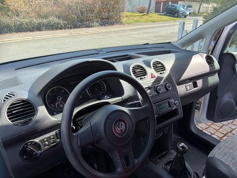 Gebraucht VW Caddy 140 PS (102 kW) 2012 Weiß Van / Kleinbus
