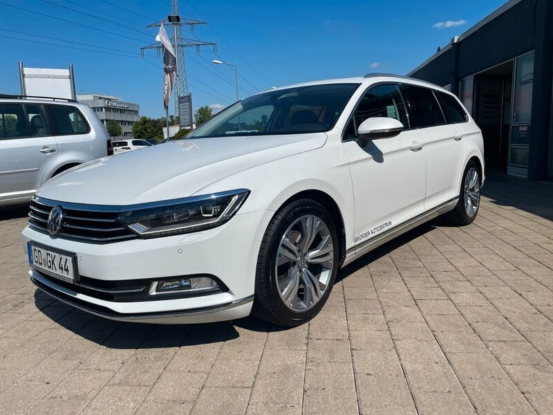 Gebraucht VW Passat 150 PS (110 kW) 2018 Weiß Limousine