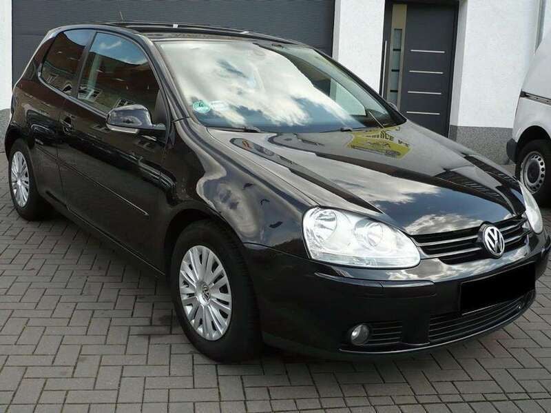 Schwarz Gebraucht 2008 VW Golf VI United Limousine | 1.800 € (Guter Preis) - Bild 1/4