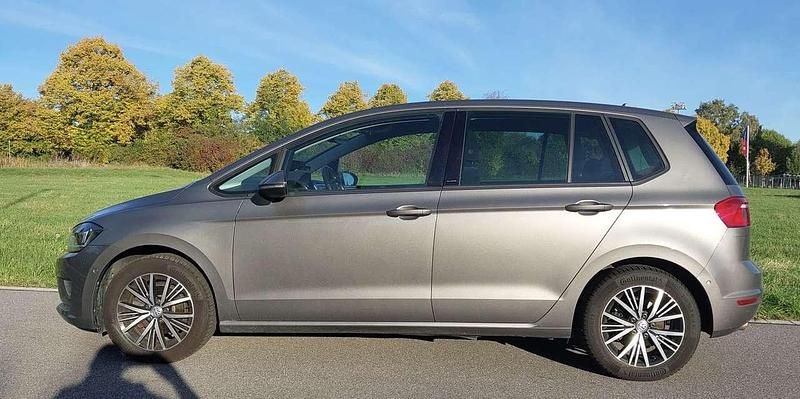 Gebraucht VW Golf VII Allstar 110 PS (80 kW) 2017 Kombi