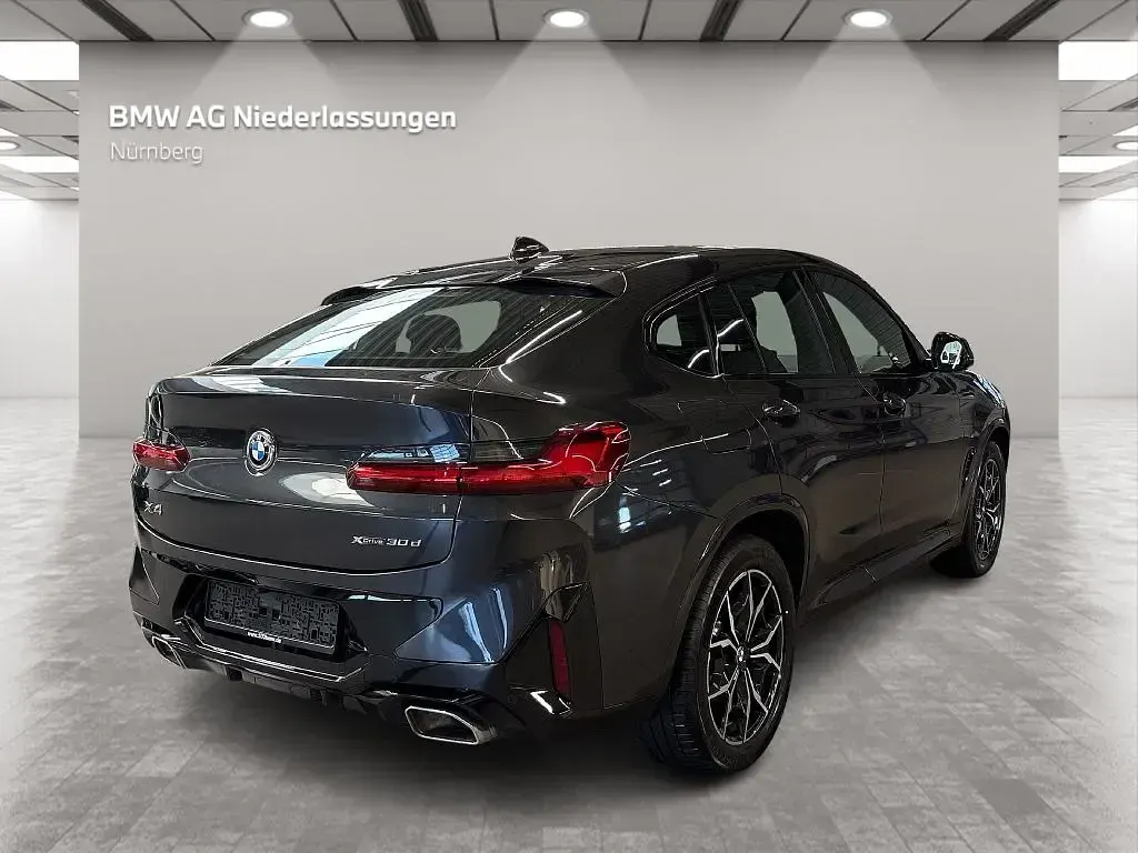 Gebraucht BMW X4 M Sport 286 PS (210 kW) 2025 Grau SUV