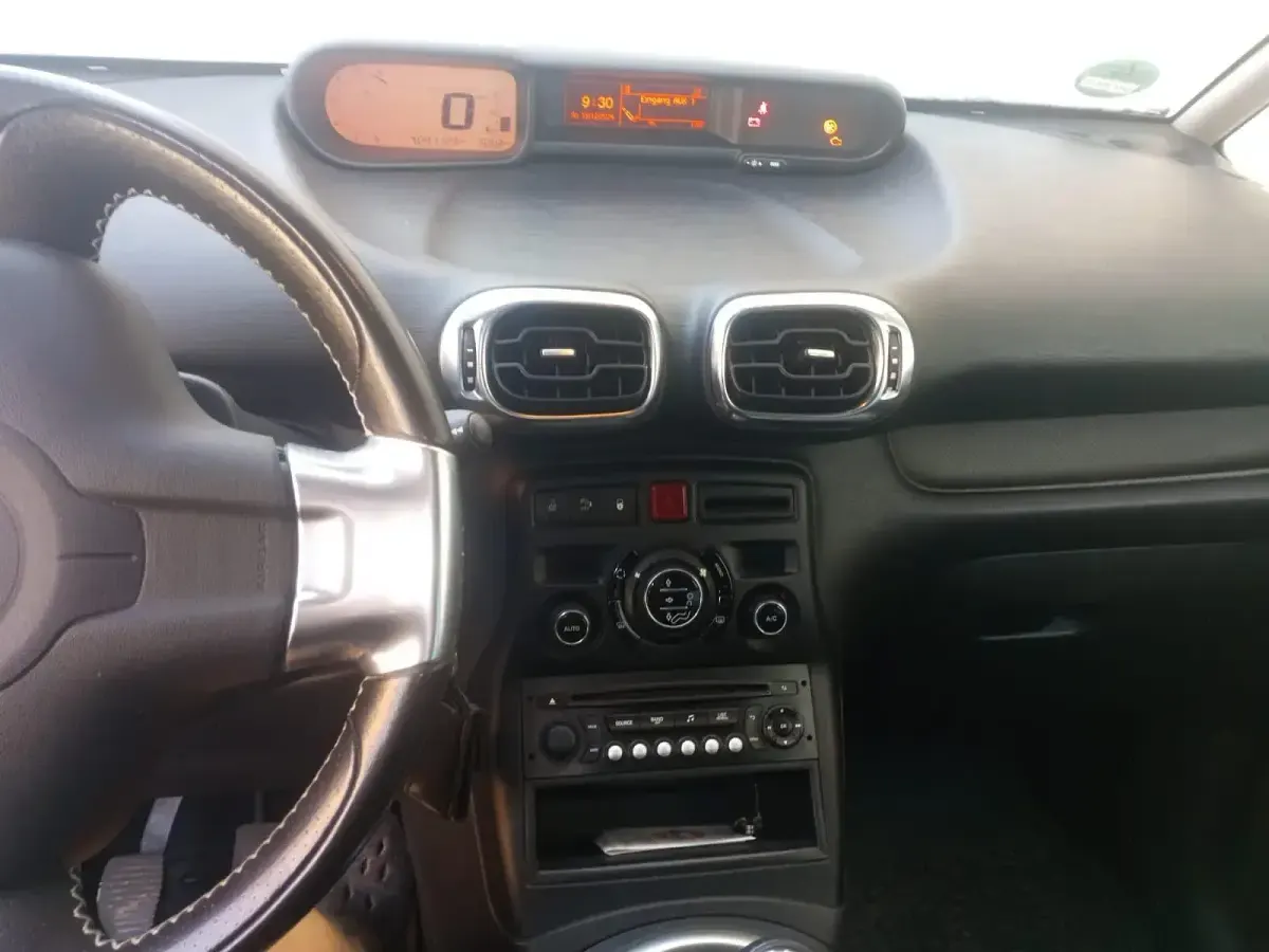 Gebraucht Citroën C3 Exclusive 95 PS (69 kW) 2014 Rot Van / Kleinbus