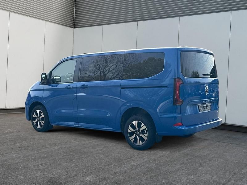 Neu VW T7 Style 170 PS (125 kW) 2025 Mid blue metallic Van