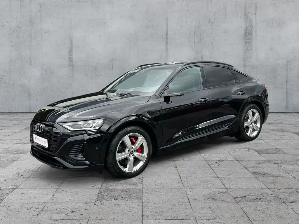 Gebraucht Audi Q8 Sportback e-tron S-Line 300 kW (408 PS) 2023 Mythosschwarz metallic SUV