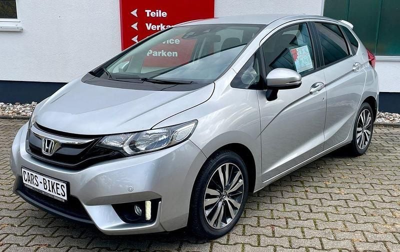 Silber Gebraucht 2016 Honda Jazz Elegance Kleinwagen | 14.450 € (Fairer Preis) - Bild 1/4