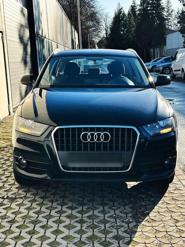 Usata Audi Q3 140 CV (102 kW) 2012 Nero SUV