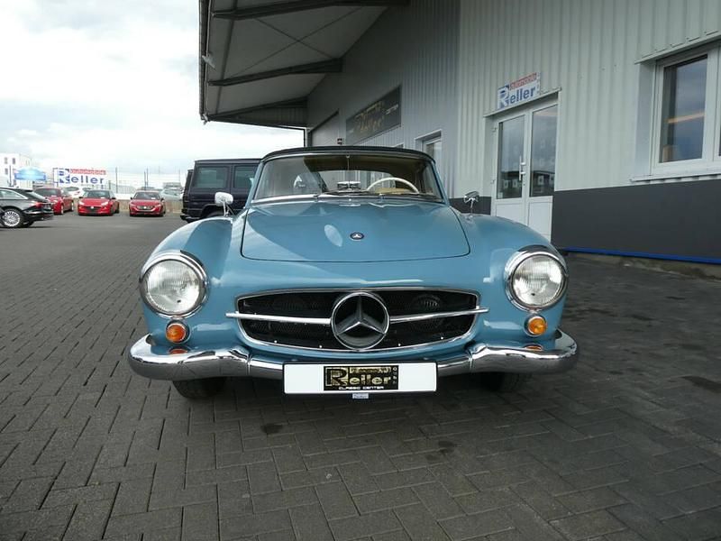 Gebraucht Mercedes 190 105 PS (77 kW) 1963 Blau Limousine